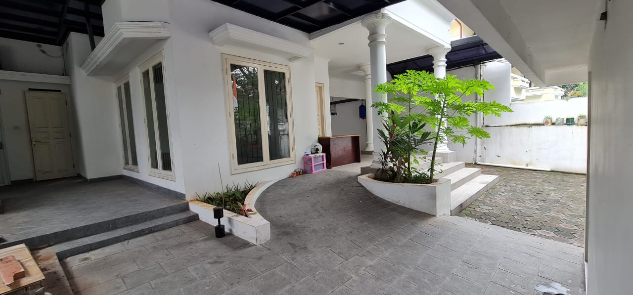 Rumah Menteng, Jl. Cianjur No. 4 foto 1