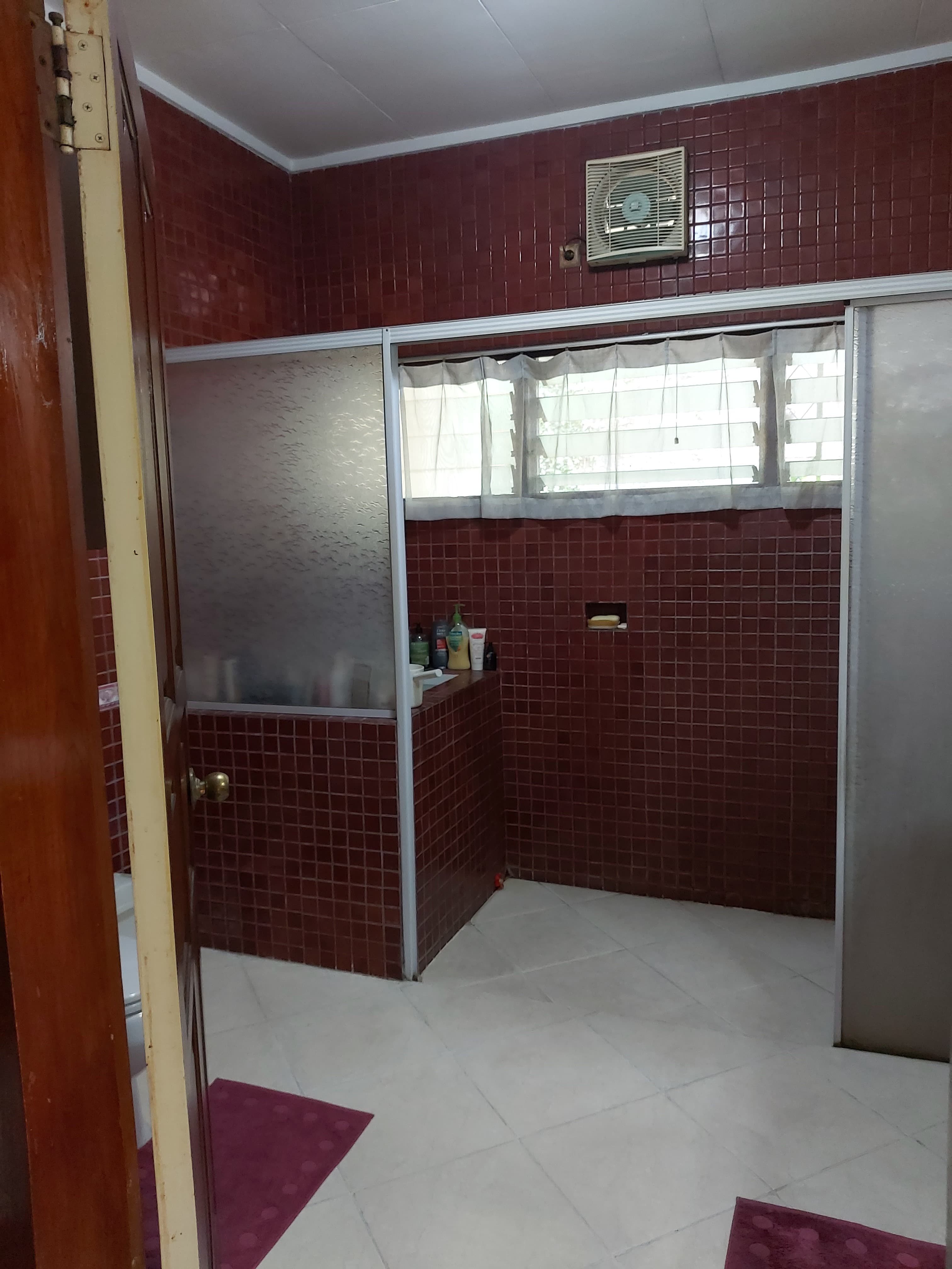 Rumah Asri Dekat Kemang thumbnail 4