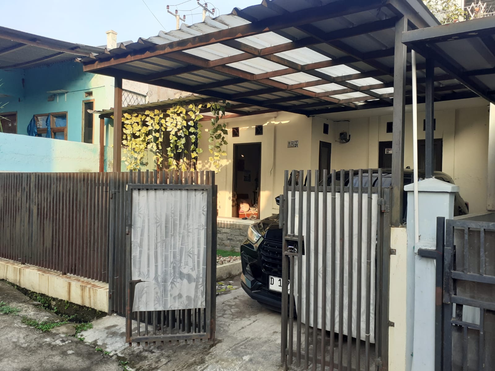 Rumah Bandung Uber Regency foto 1
