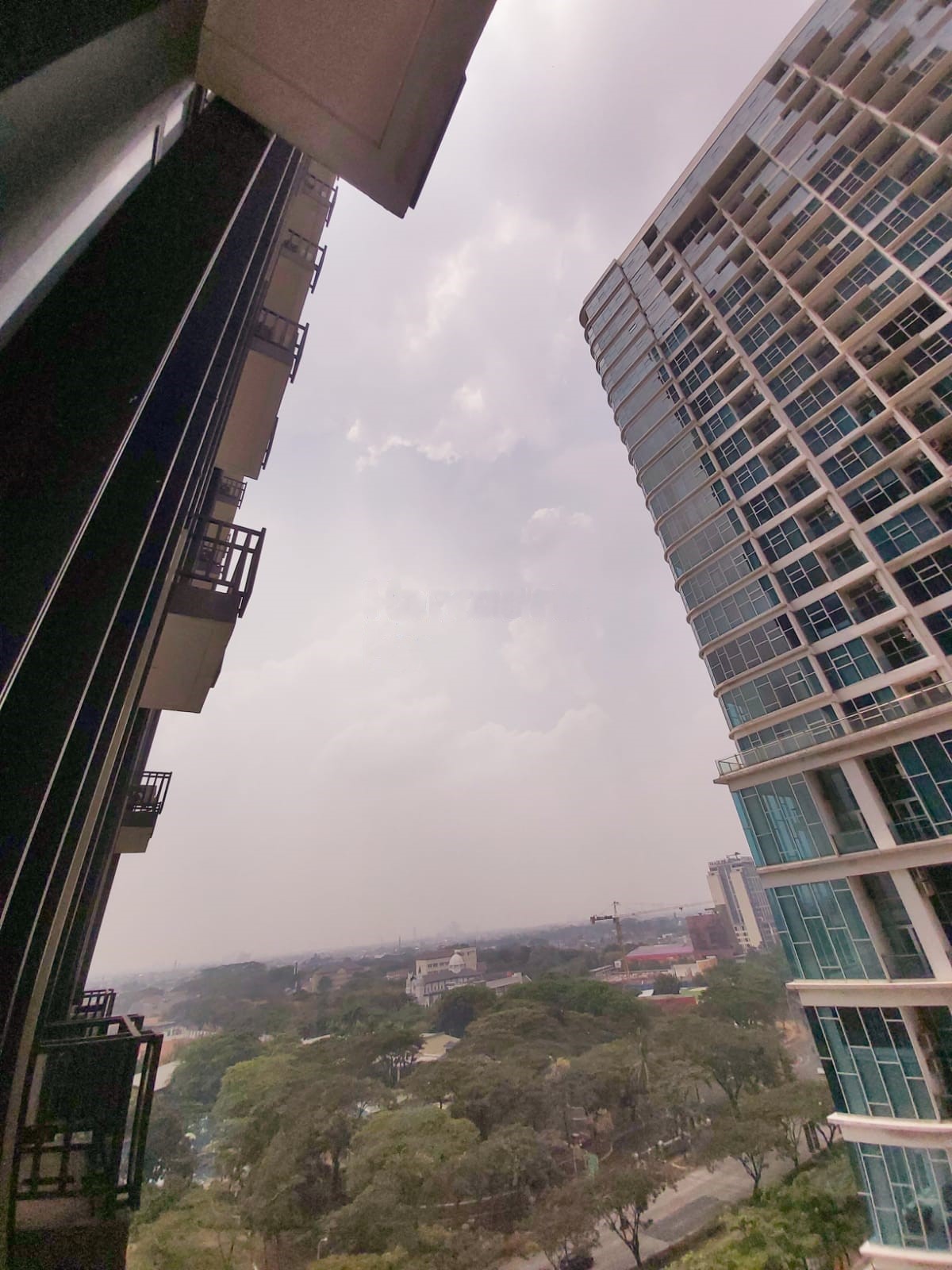 Apartemen 2BR Yukata Suites Alam Sutera thumbnail 12
