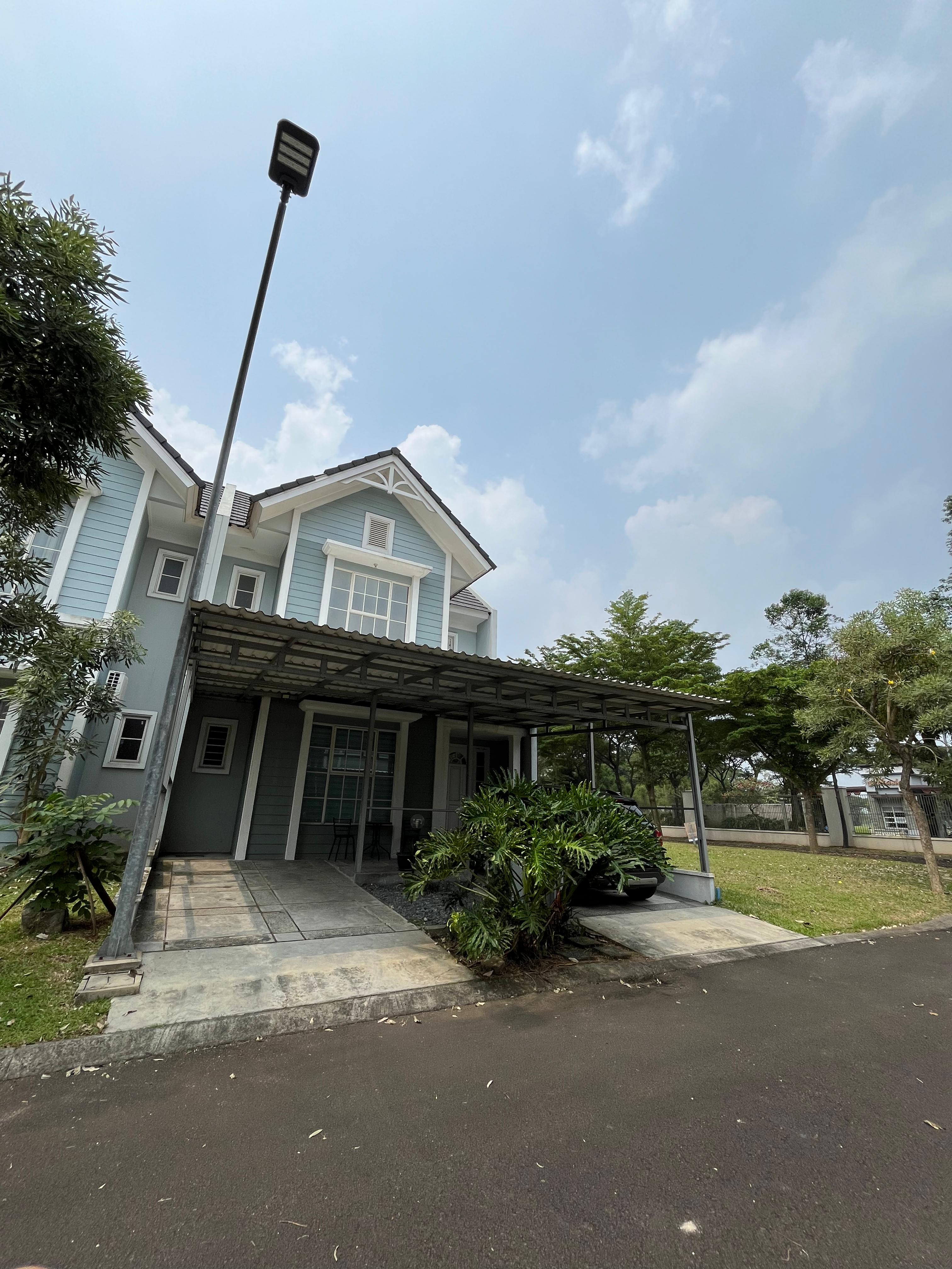 Rumah Suvarna Padi Cikupa foto 1