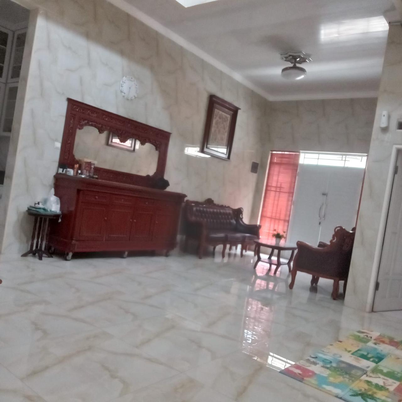 Rumah Cipondoh foto 1