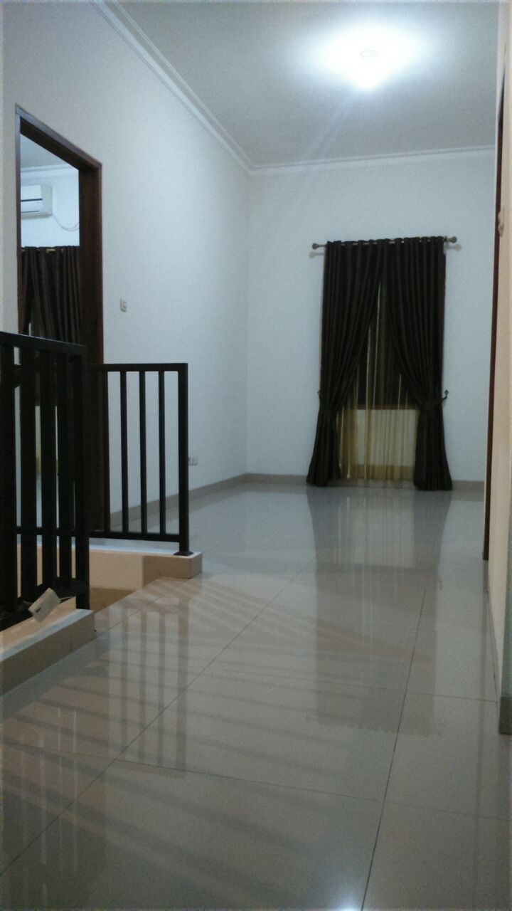 Rumah Pejaten thumbnail 9