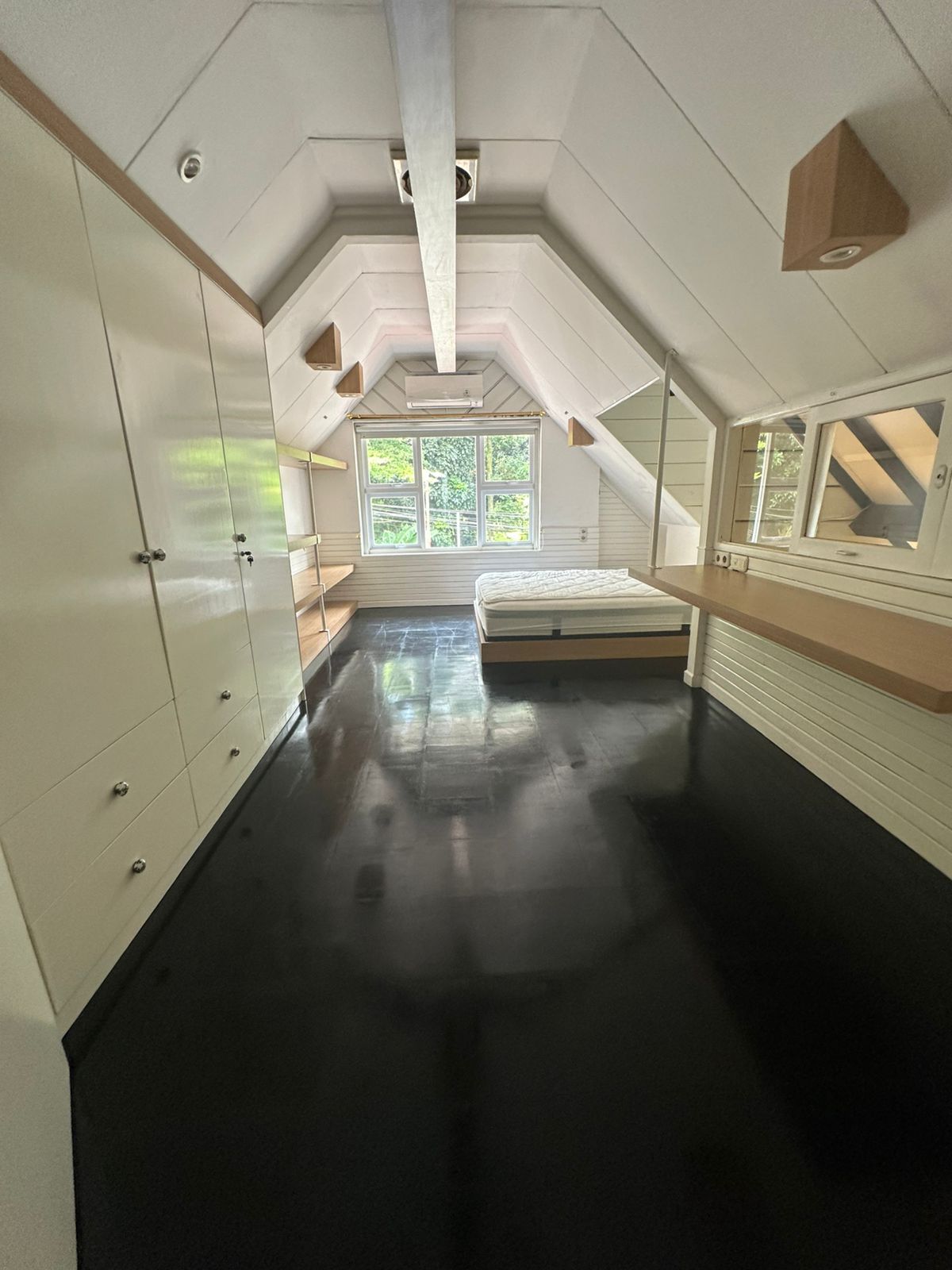 Rumah Disewakan Pondok Indah thumbnail 11
