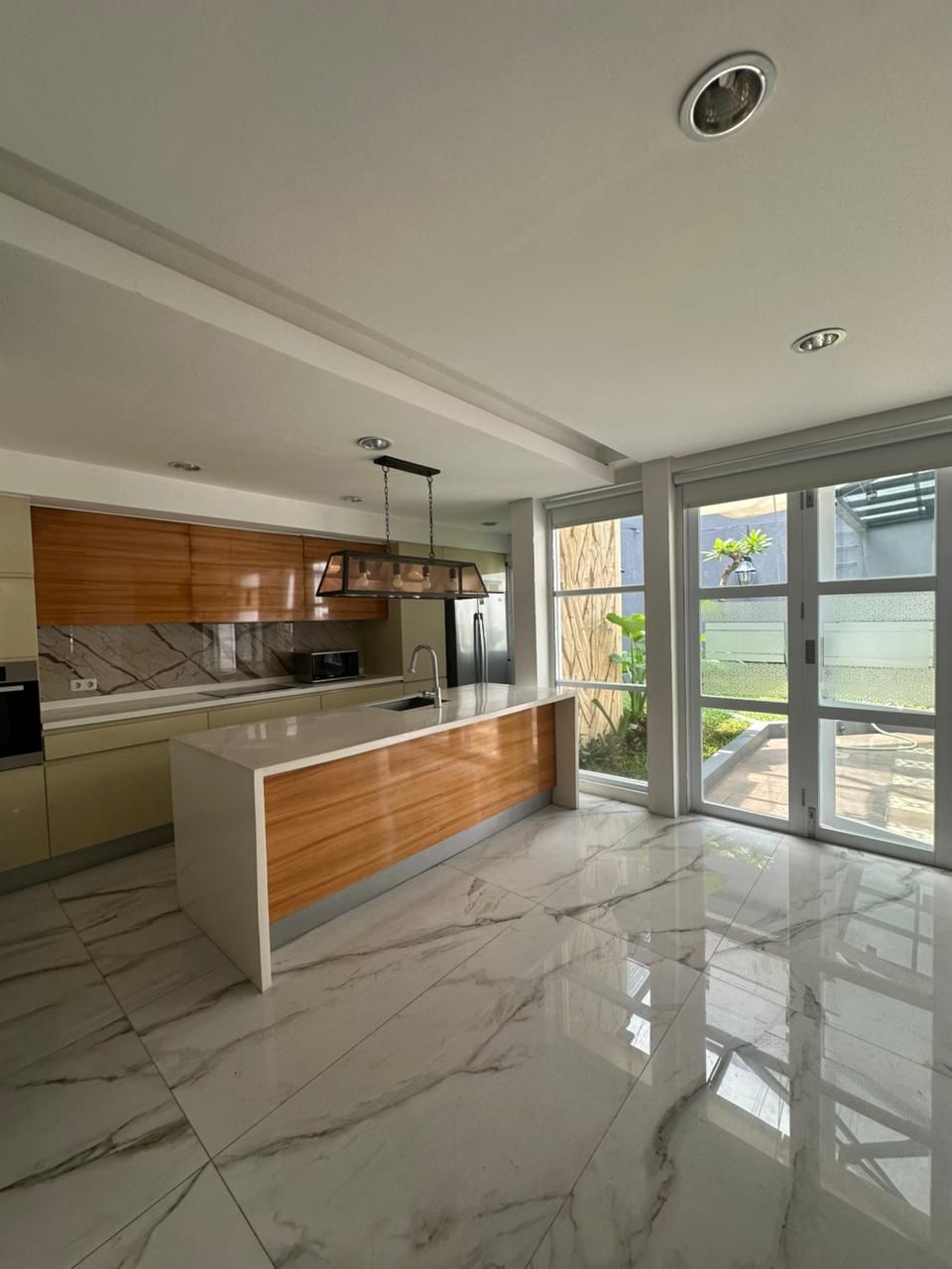 Rumah Disewakan Pondok Indah thumbnail 29