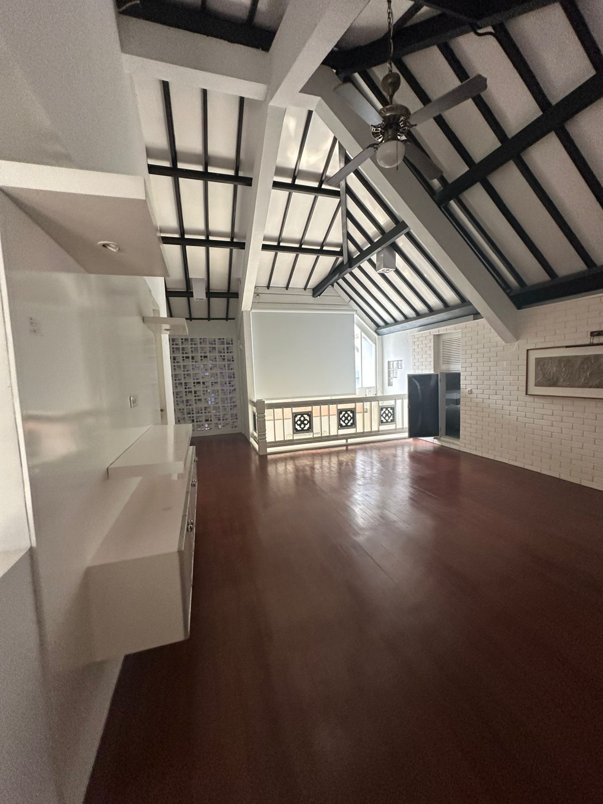 Rumah Disewakan Pondok Indah thumbnail 30