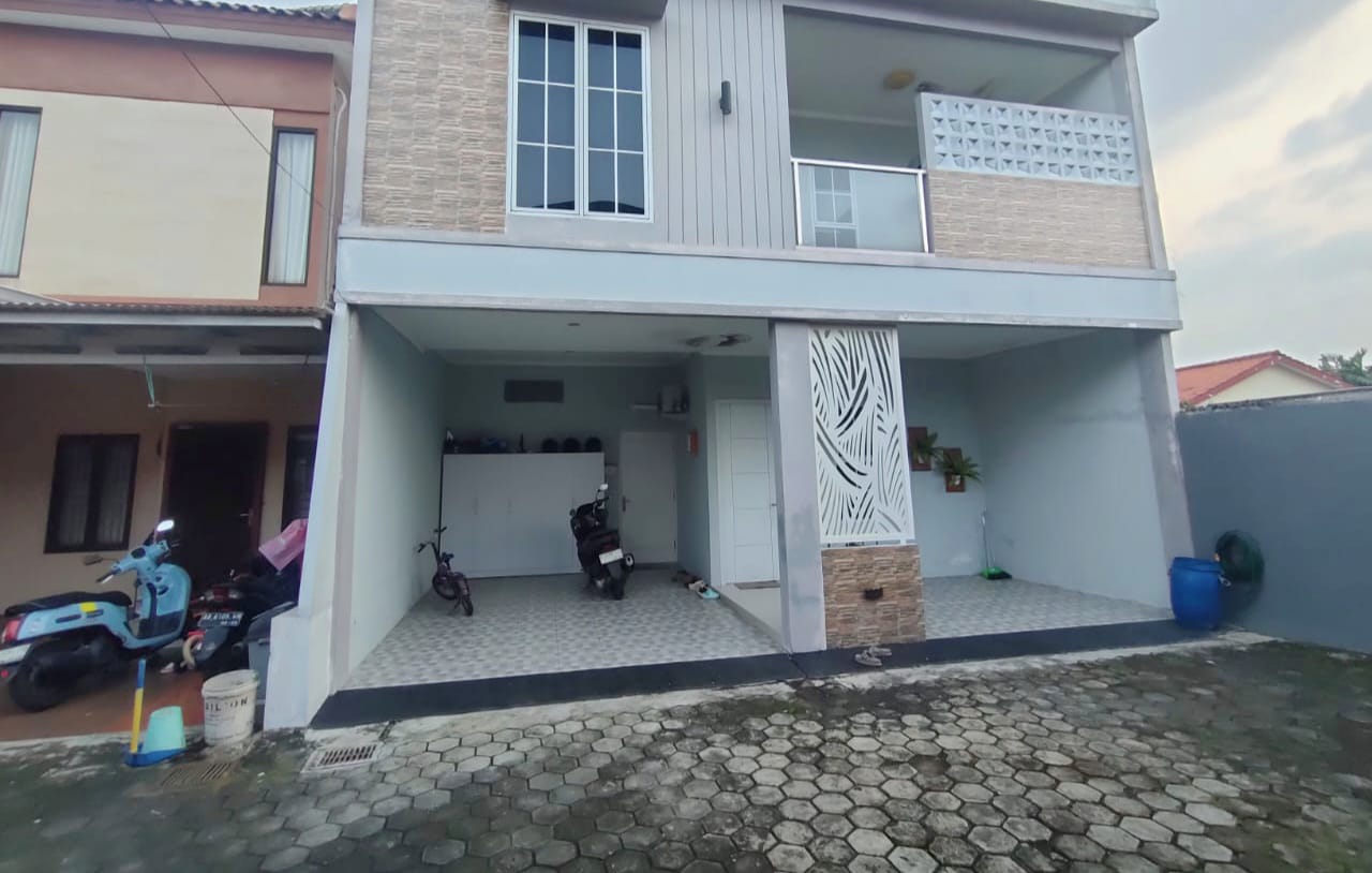 Rumah Pasar Rebo foto 1