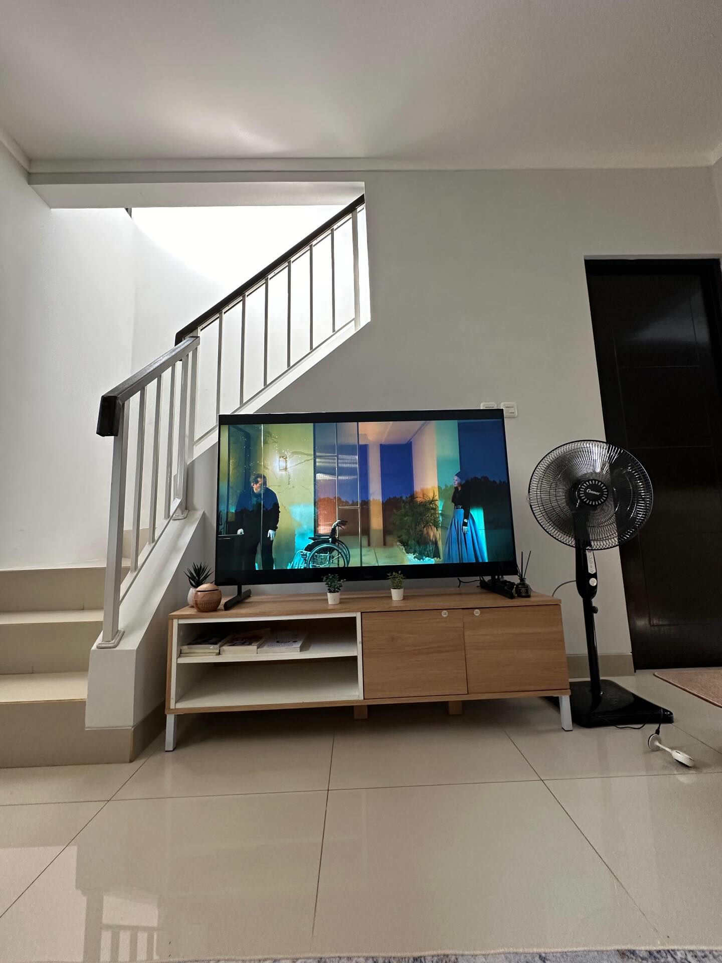 Rumah Pondok Aren dekat Sektor 9 foto 1